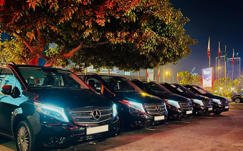 Empire Limousine : Airport Transfer, Chauffuer service and Event Transportation in Bahrain